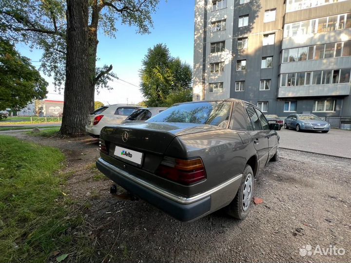 Mercedes-Benz W124 3 AT, 1991, 150 000 км
