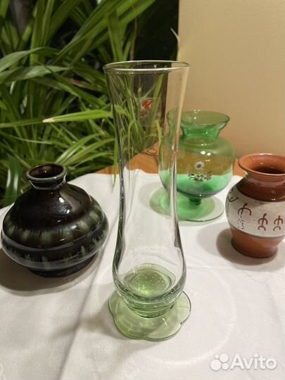 Вазы из стекла и глины