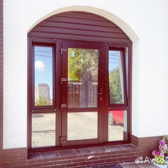 Дверь пластиковая