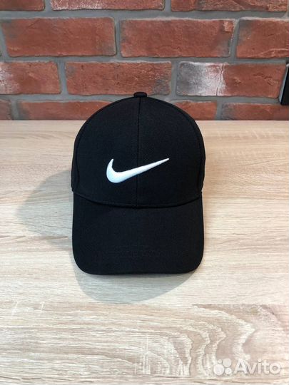 Бейсболка Nike