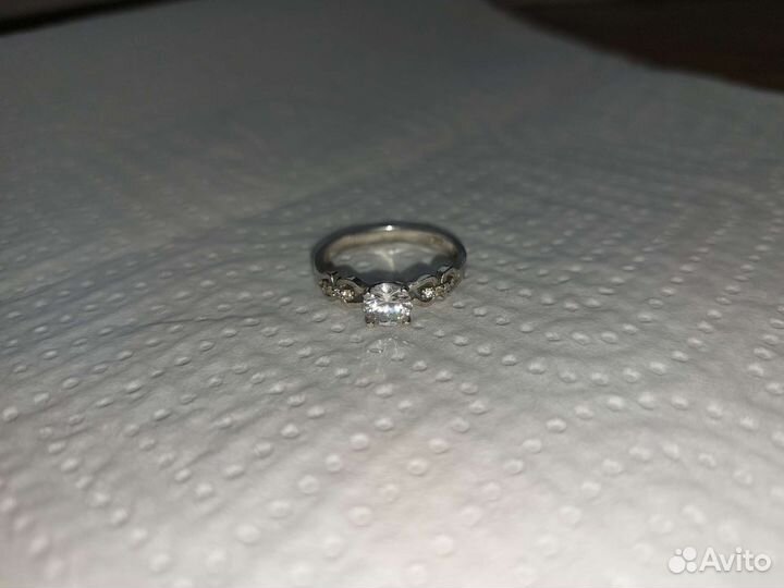 Серебряное кольцо