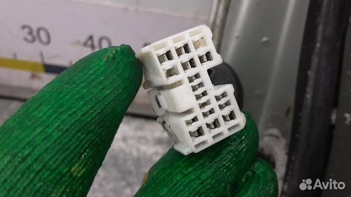 Дверь передняя правая Lexus LS400