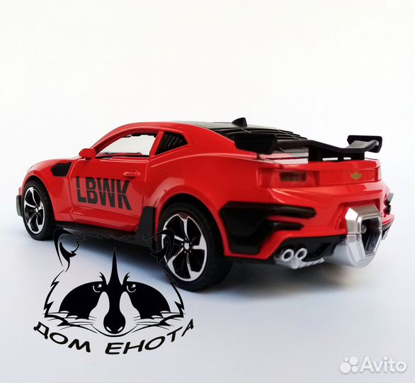 Chevrolet Camaro модель метал с дымом и светом