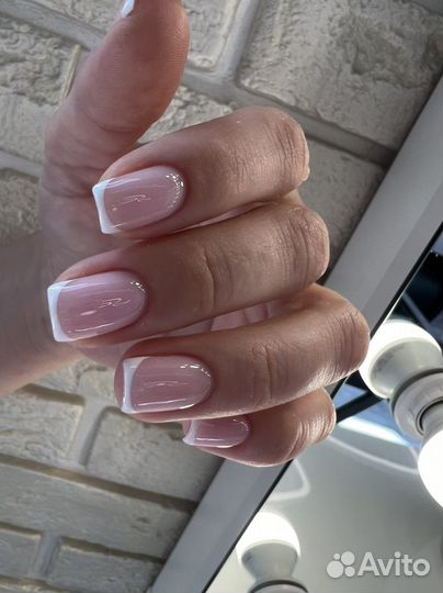 Маникюр на Ботаническом