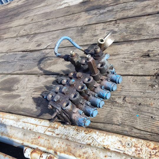 Распределитель тадано z-300