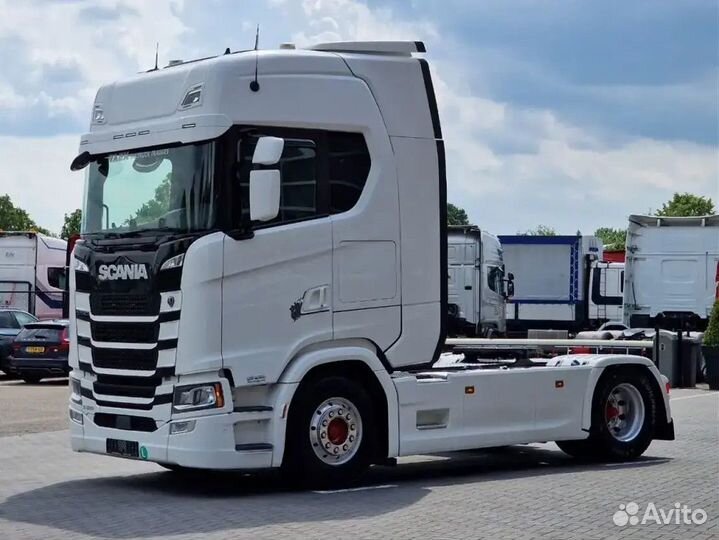 Pазбираем грузовик Scania 6 series с 2016