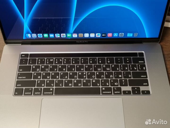 Macbook Pro 16 i9/64/500/8Gb как новый 17 циклов