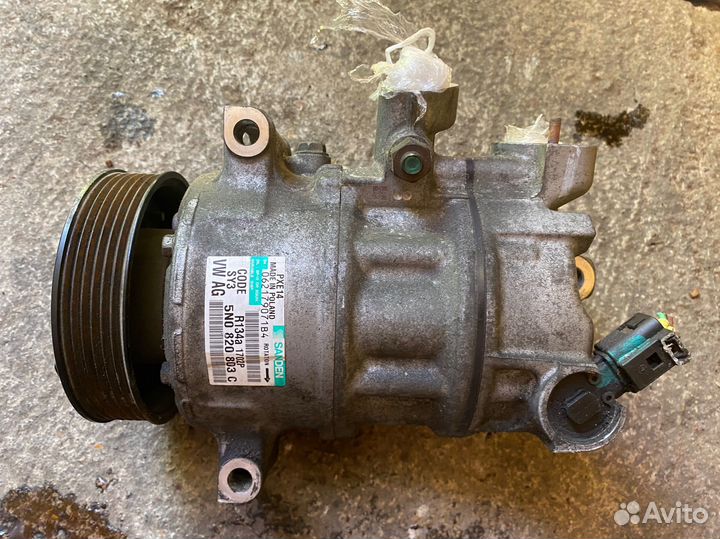 Компрессор кондиционера 5n0820803c Volkswagen