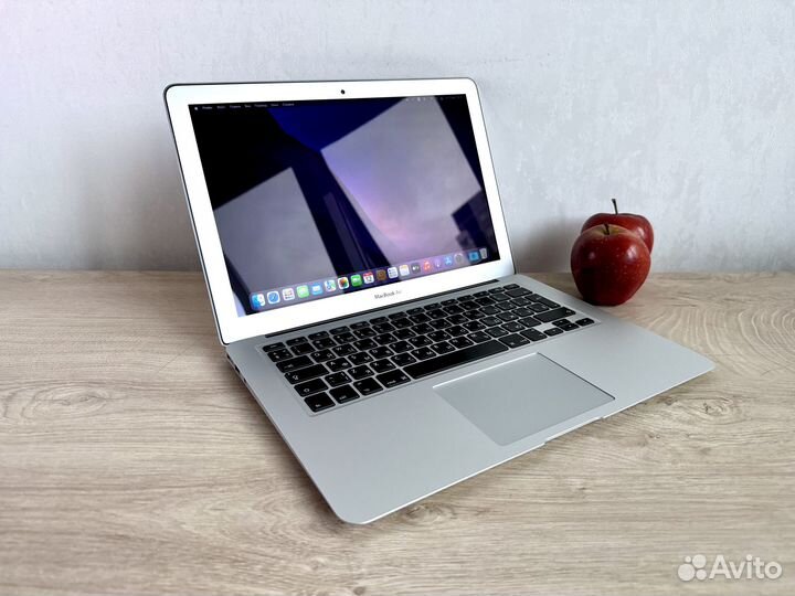 MacBook Air 13'' Early 2017(2019) i5 8 Гб SSD 128