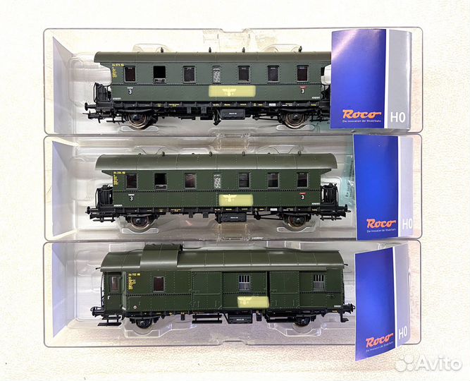 Пять наборов пассажирских вагонов H0