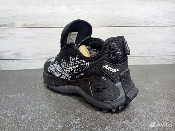 Кроссовки Reebok термо