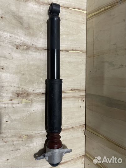 Амортизатор задний 664 заднее Chery Tiggo 8 Pro Б/у