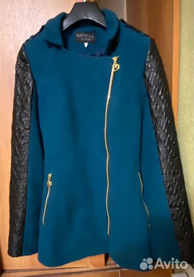 Велюровая куртка женская