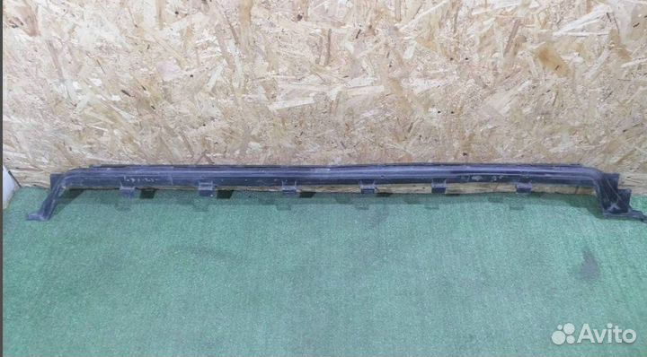 Накладка левая Lexus Gx 460 2019-2023