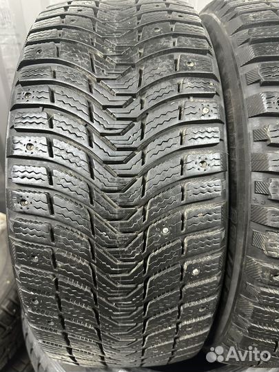 Michelin X-Ice North 3 235/45 R17 97T