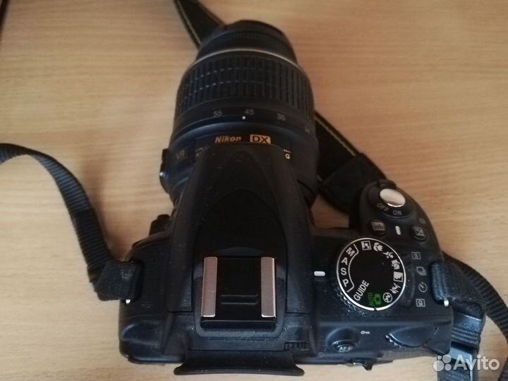 Зеркальный фотоаппарат