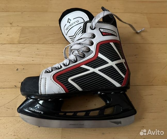 Коньки хоккейные 37 размер
