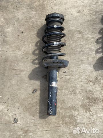Амортизатор передний правый opel astra J GTC