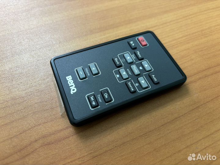 Пульт от проектора BenQ MP522