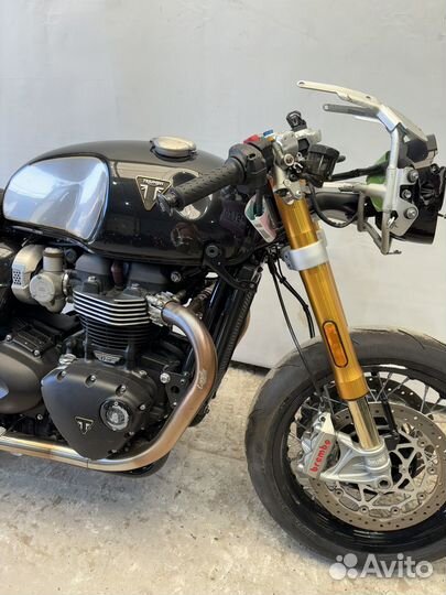 Triumph thruxton TFC без пробега по РФ