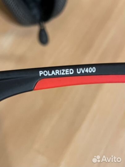 Солнцезащитные спортивные очки Queshark UV400