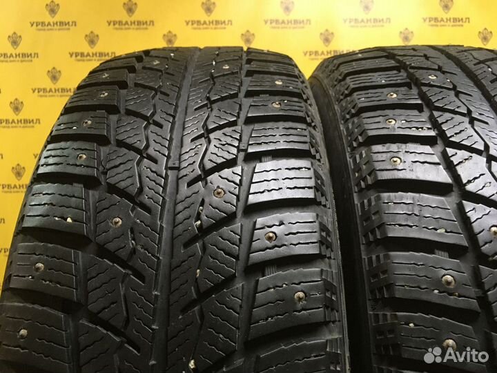 Landsail Ice Star IS33 215/60 R16 99T