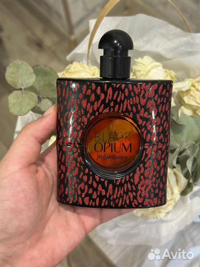 Yves saint laurent black opium