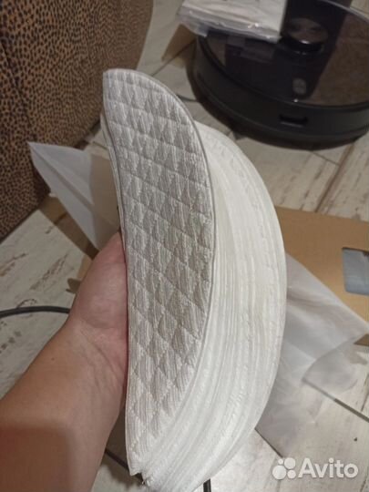 Робот пылесос