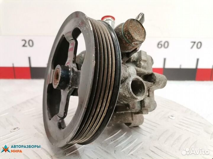 Насос гидроусилителя руля Mitsubishi Outlander 2