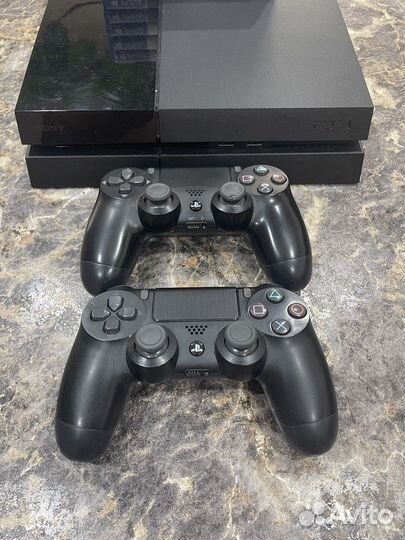 Sony PS4 + Fifa 23-22-21, Ufc 3-4