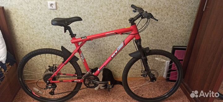 Велосипед gt avalanche 2.0