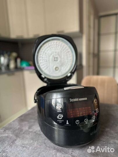 Мультиварка Redmond RMC-M903S