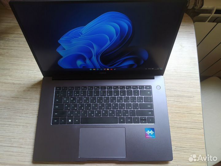 Ноутбук Honor magicbook 15