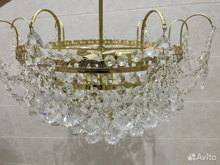 Люстра хрустальная