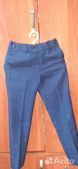 Продам школьную форму