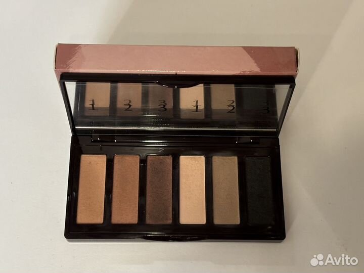Палетка теней Charlotte Tilbury Super Nudes