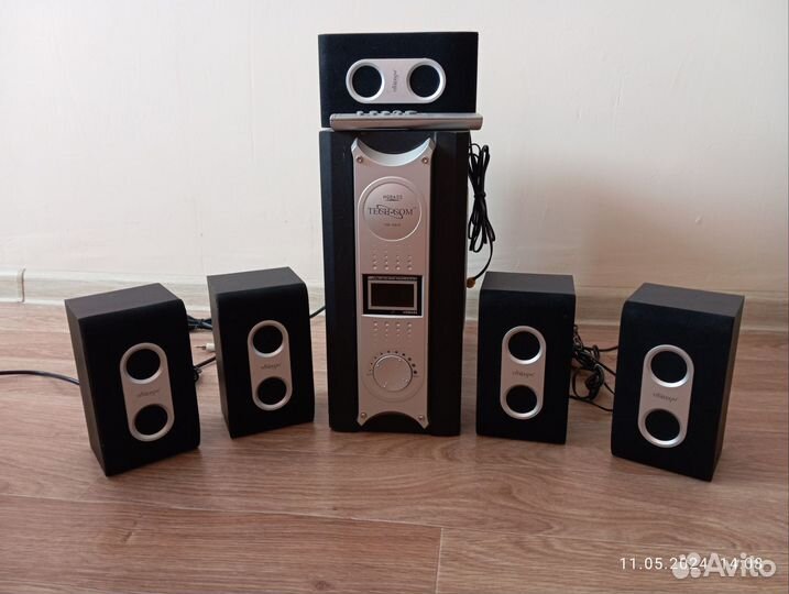 Сабвуфер и колонки 5.1