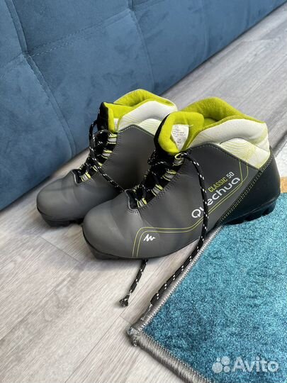 Лыжные ботинки