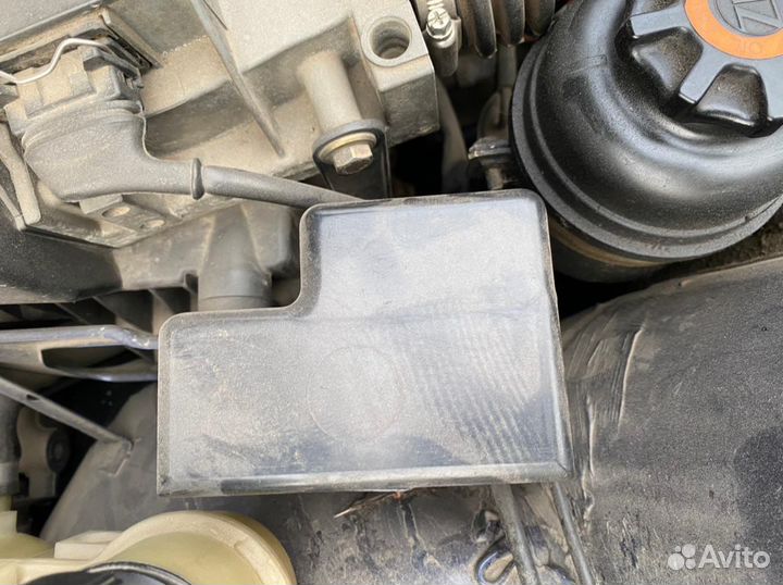 Крышка реле BMW E30