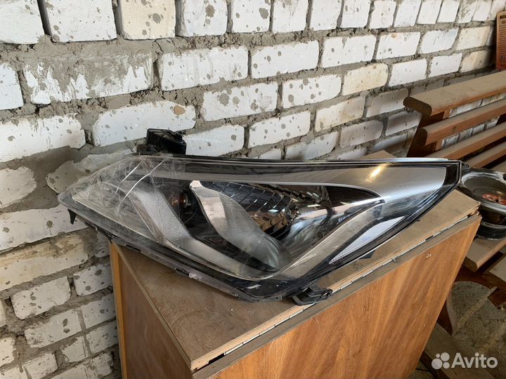 Передняя левая фара хендай солярис