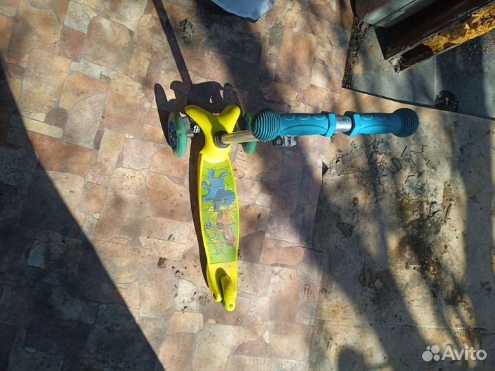 Детский трехколесный велосипед