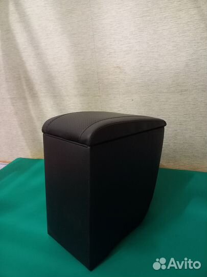 Подлокотник LADA vesta