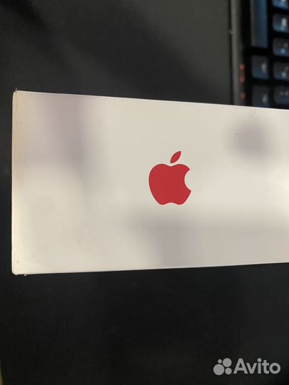 Коробка от iPhone 7