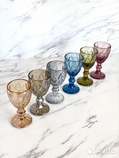Набор рюмок из цветного стекла 6 шт