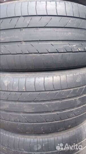 Bridgestone Potenza RE050 255/45 R18