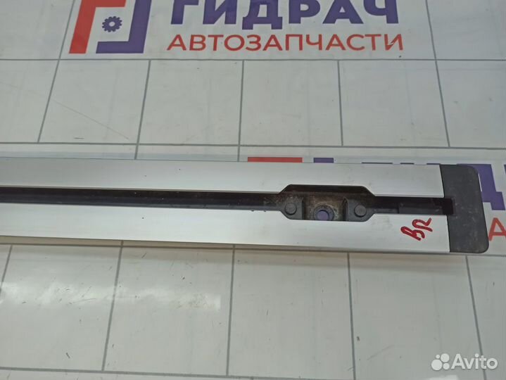 Полозье задних сидений правое Toyota Land Cruiser Prado (J150) 57403-60070