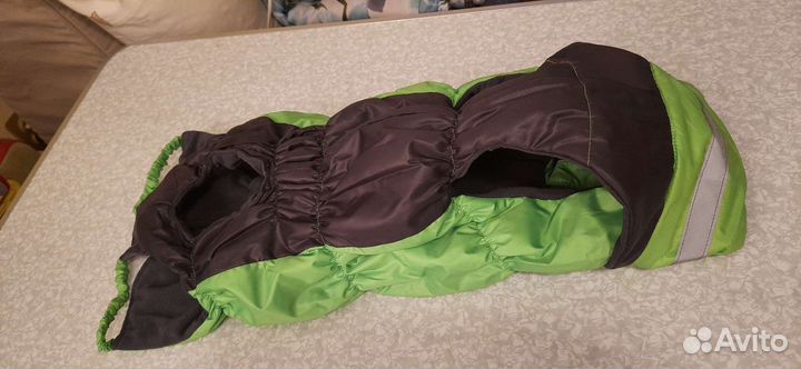 Жилетки и комбинезоны для собаки