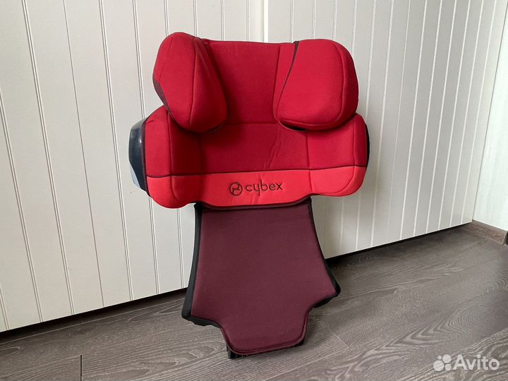 Детское автокресло Cybex Solution 15-36кг 3-12 лет