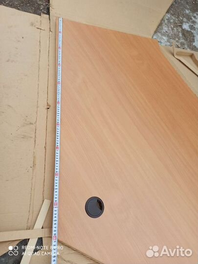 Угловой письменный стол