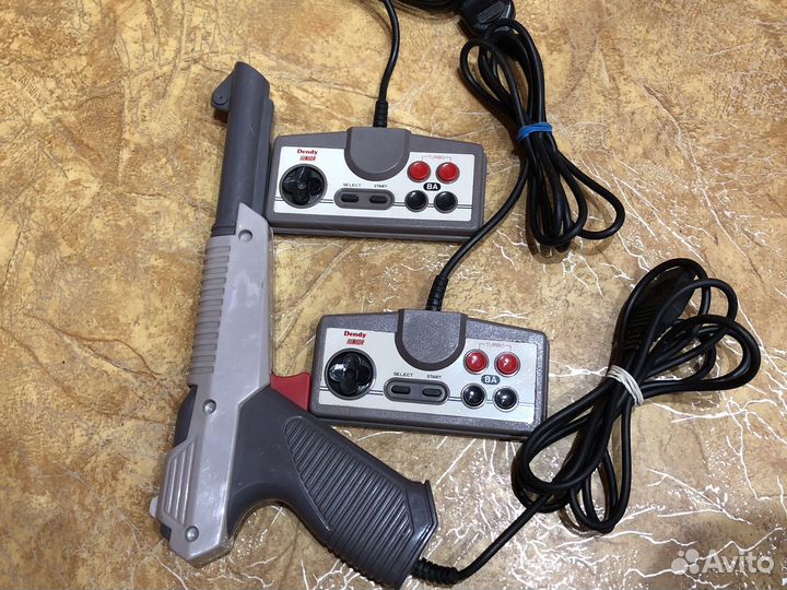 Джойстик для dendy+ пистолет